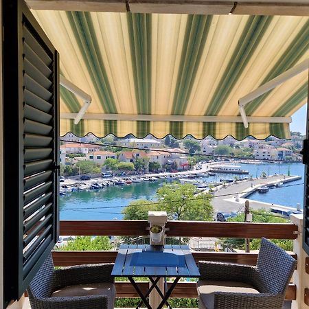 Studio Apartment Riva Сумартін Екстер'єр фото