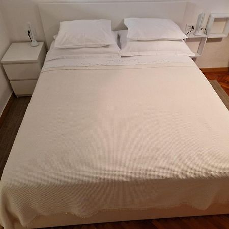 Studio Apartment Riva Сумартін Екстер'єр фото