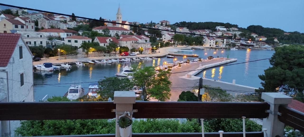 Studio Apartment Riva Сумартін Екстер'єр фото