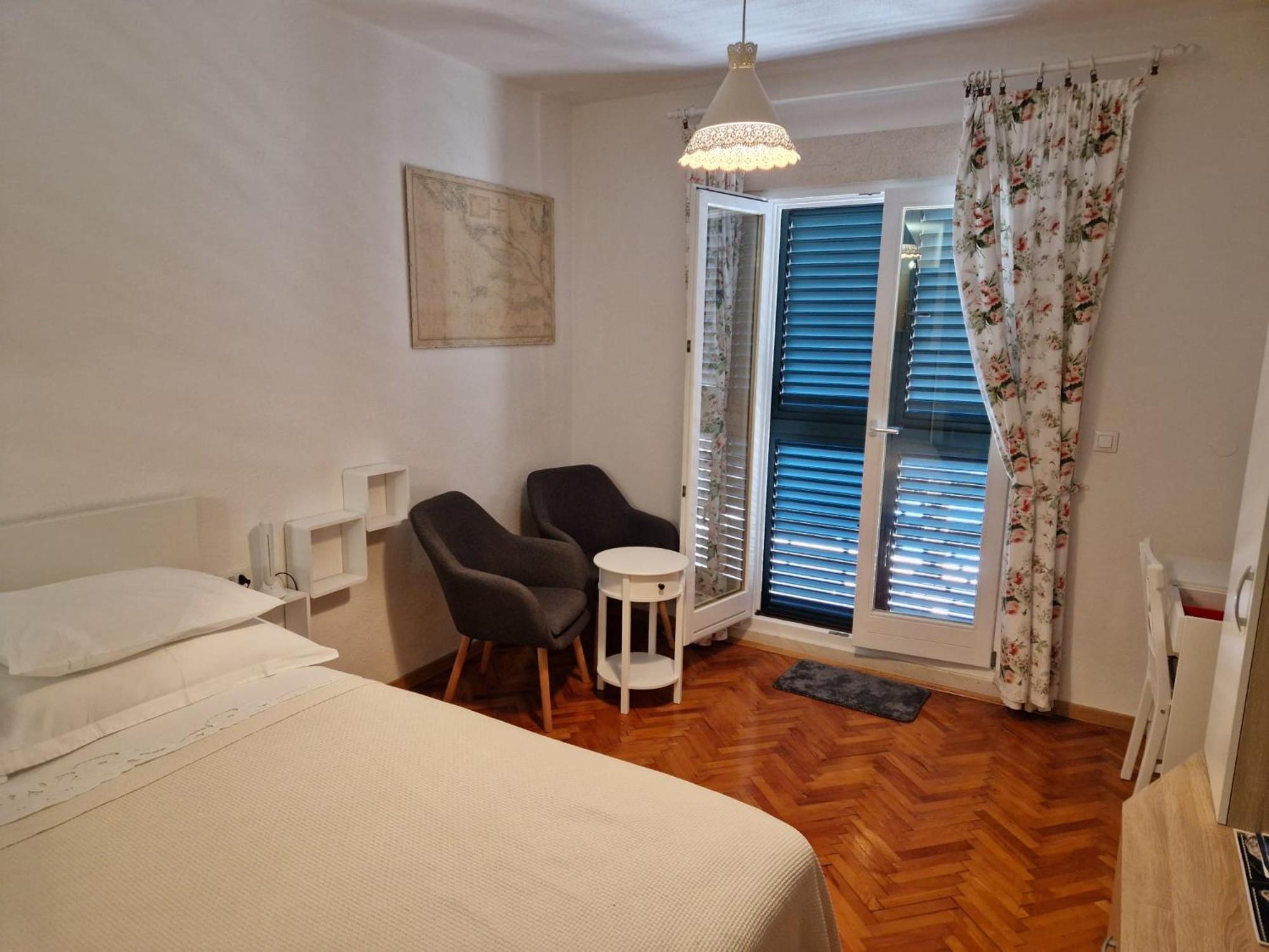 Studio Apartment Riva Сумартін Екстер'єр фото
