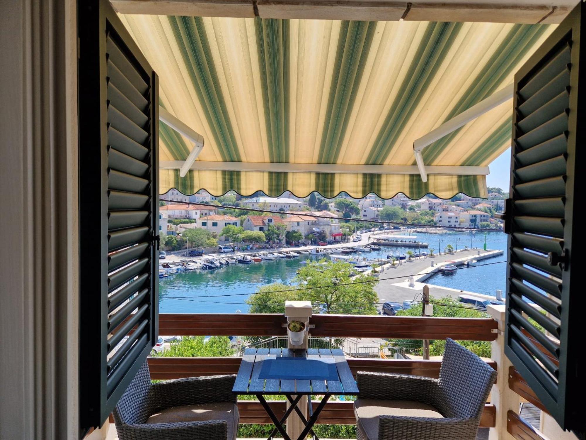 Studio Apartment Riva Сумартін Екстер'єр фото